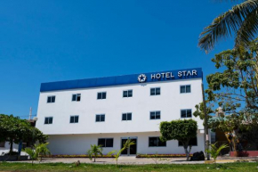  Hotel Star  Мансанильо